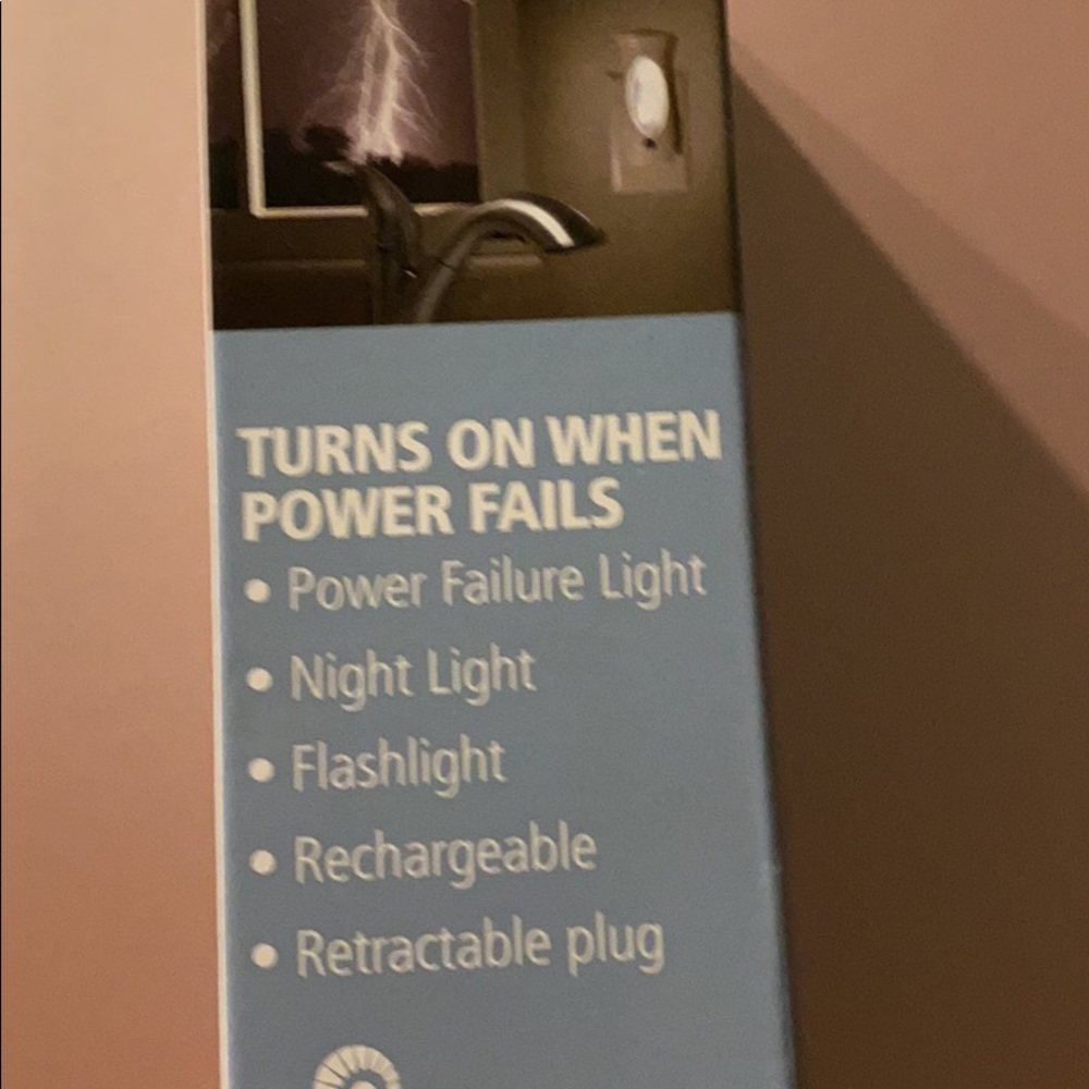 LED Power Failure Light - Picture 3 of 3
